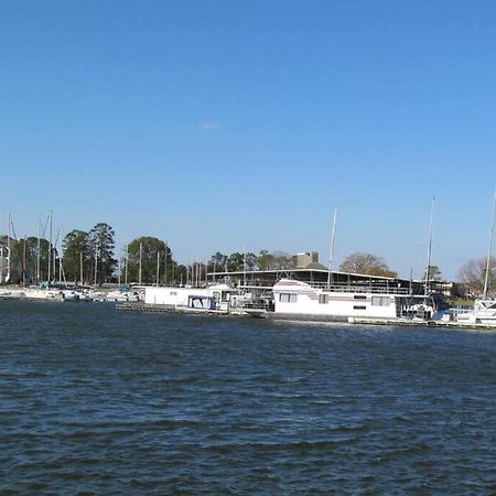 Lakeside Daze! Montgomery Exterior photo